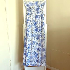 Old Navy Strapless Floral Maxi Dress